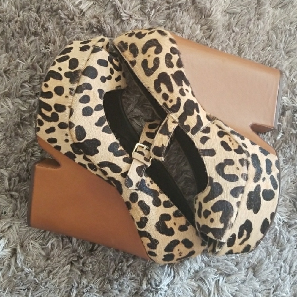 Cheetah Print Platform